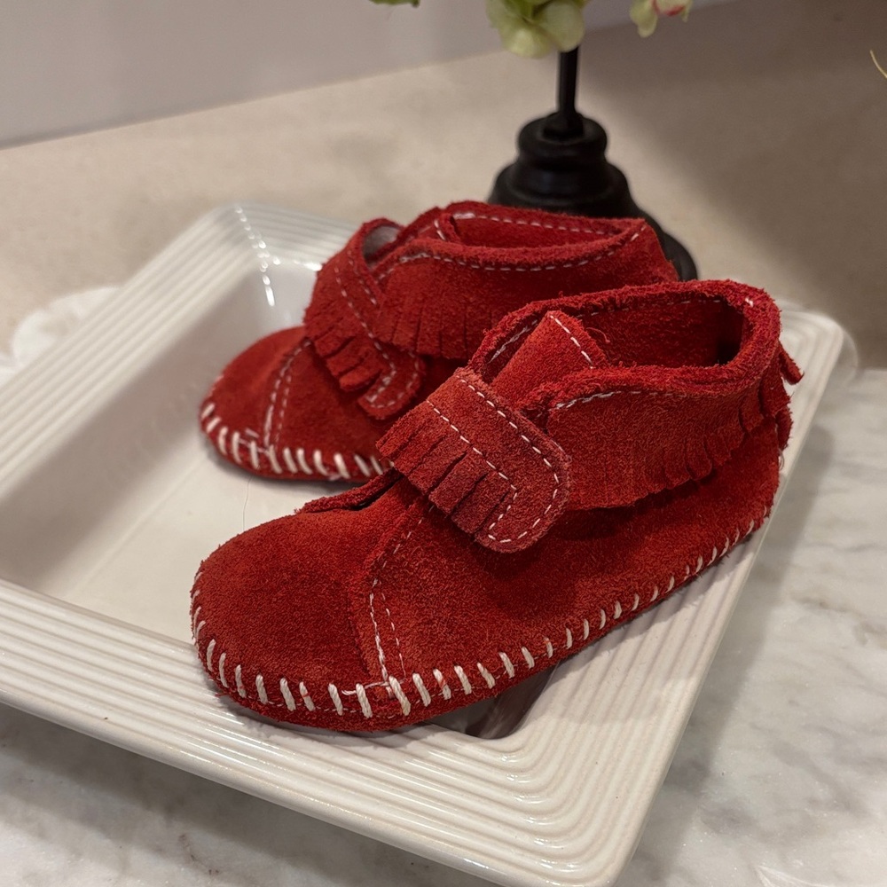 Minnetonka Kids‎ Moccasins~Sz 3